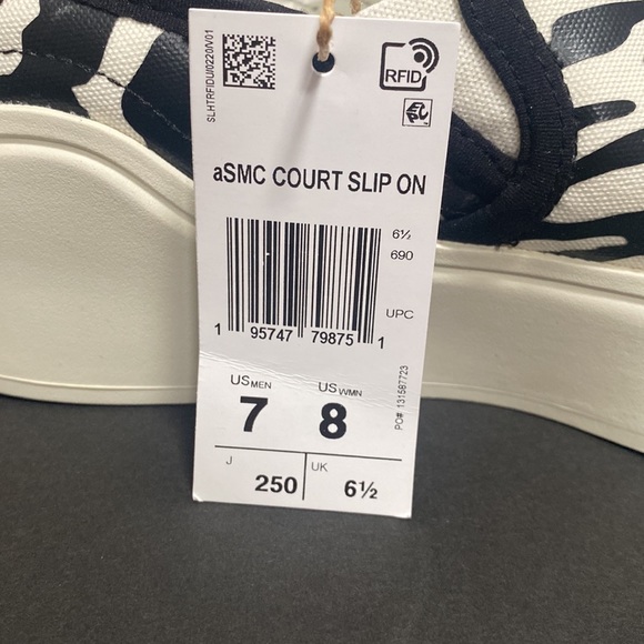 Adidas by STELLA MCCARTNEY Platform Court Slip on Sneakers - Picture 11 of 11